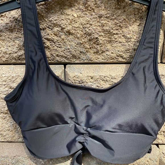 NEW SHEIN TWO PIECE - Picture 2 of 8